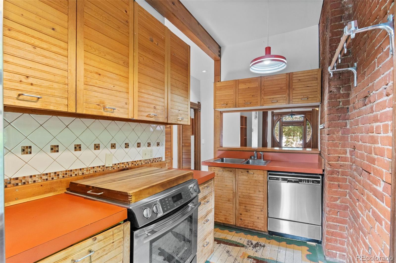 MLS Image #15 for 1629 n downing street,denver, Colorado
