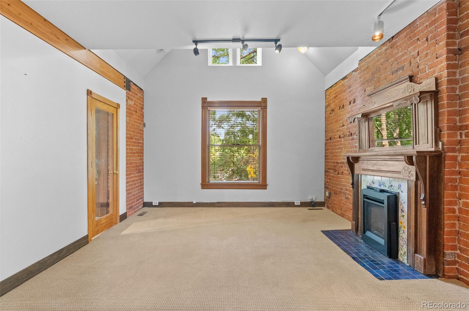 MLS Image #20 for 1629 n downing street,denver, Colorado