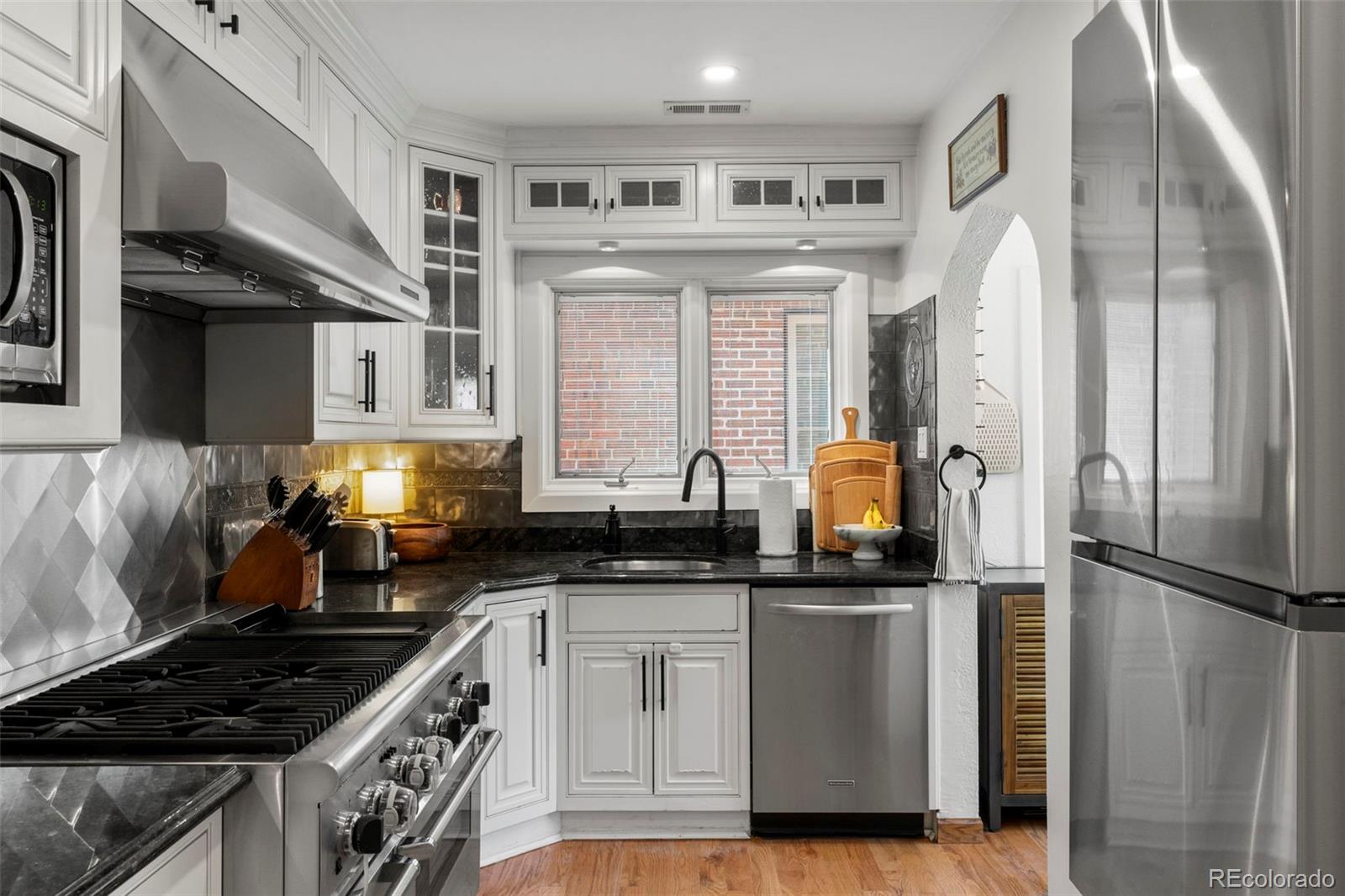 MLS Image #8 for 1265 s elizabeth street,denver, Colorado