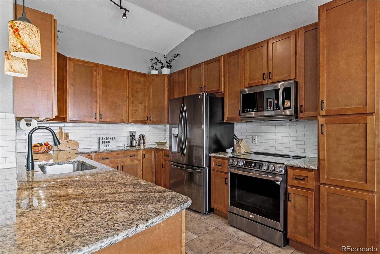 MLS Image #12 for 2930 s deframe way,lakewood, Colorado