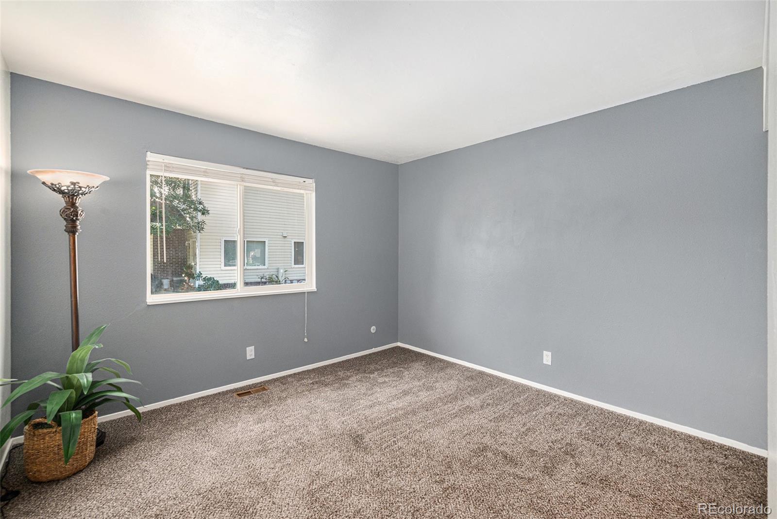 MLS Image #10 for 3355 s flower street,lakewood, Colorado