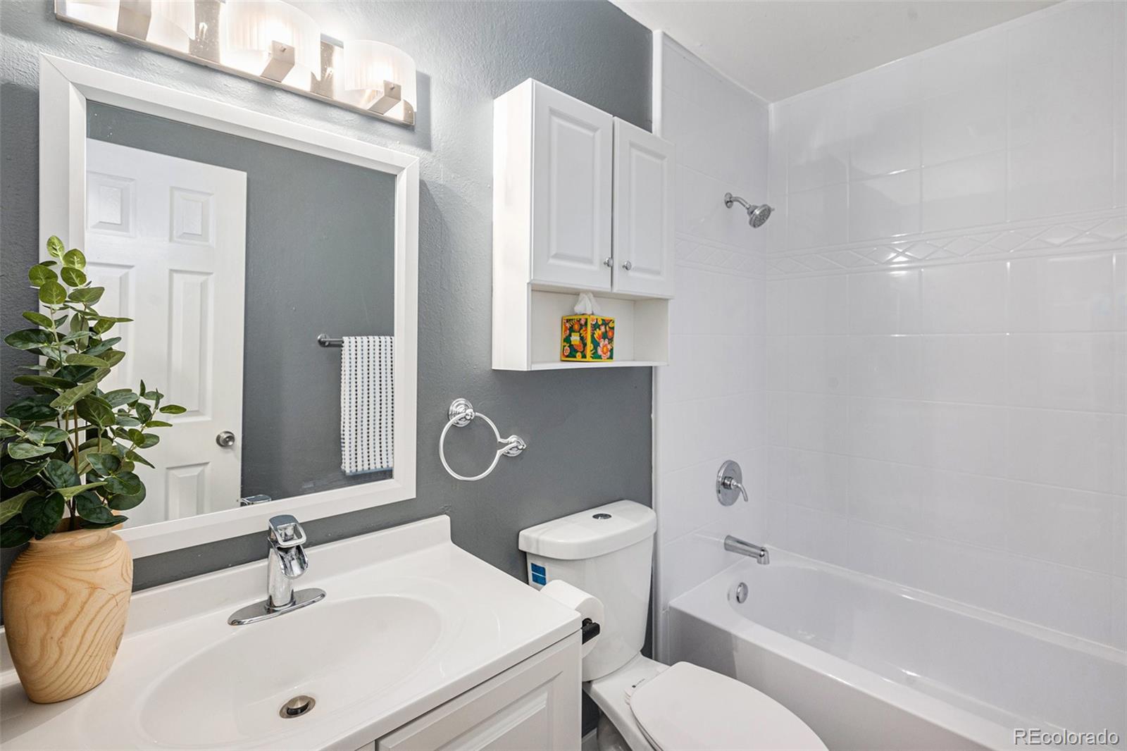 MLS Image #9 for 3355 s flower street,lakewood, Colorado