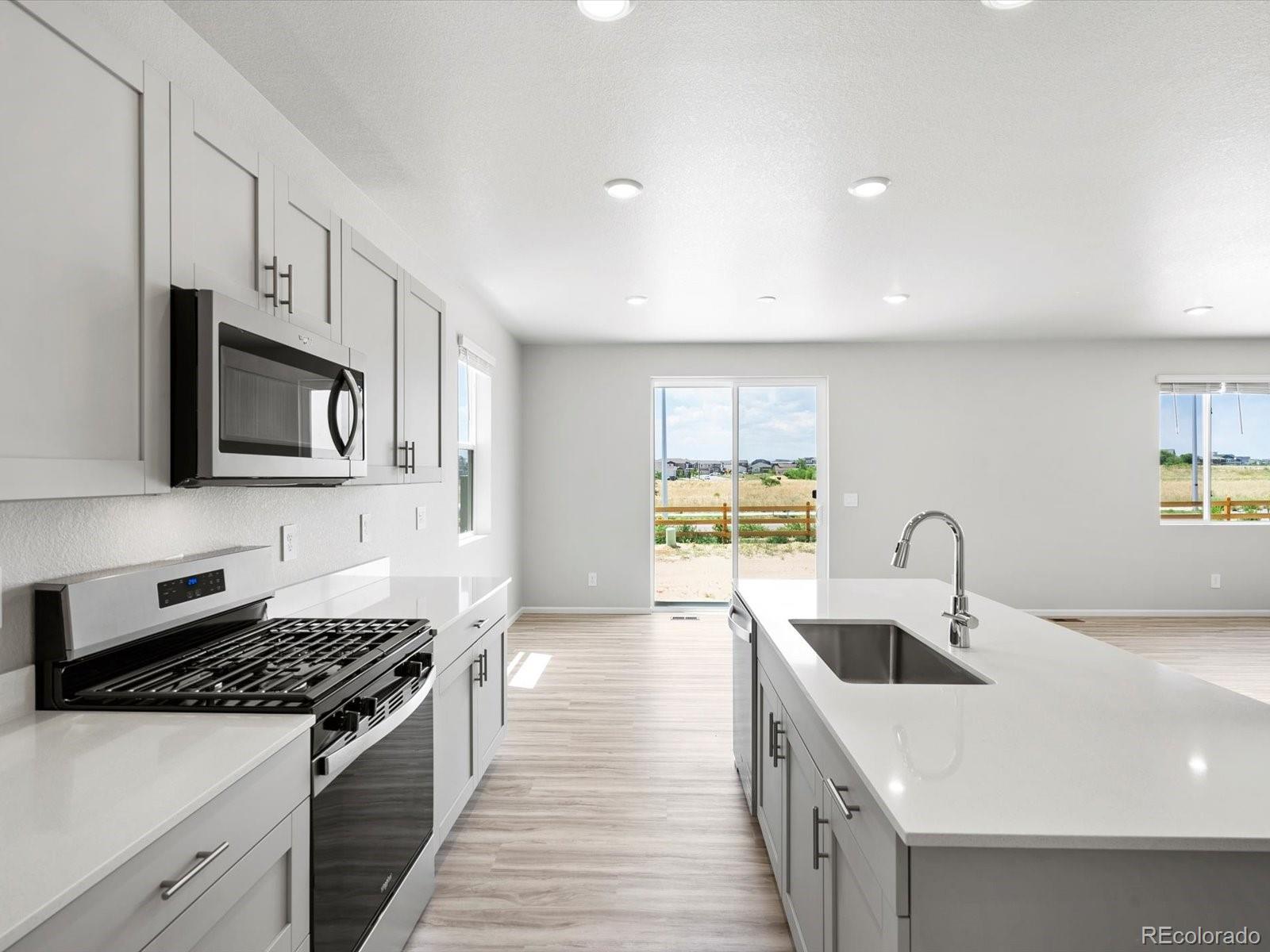 MLS Image #13 for 609  lost lake street,brighton, Colorado