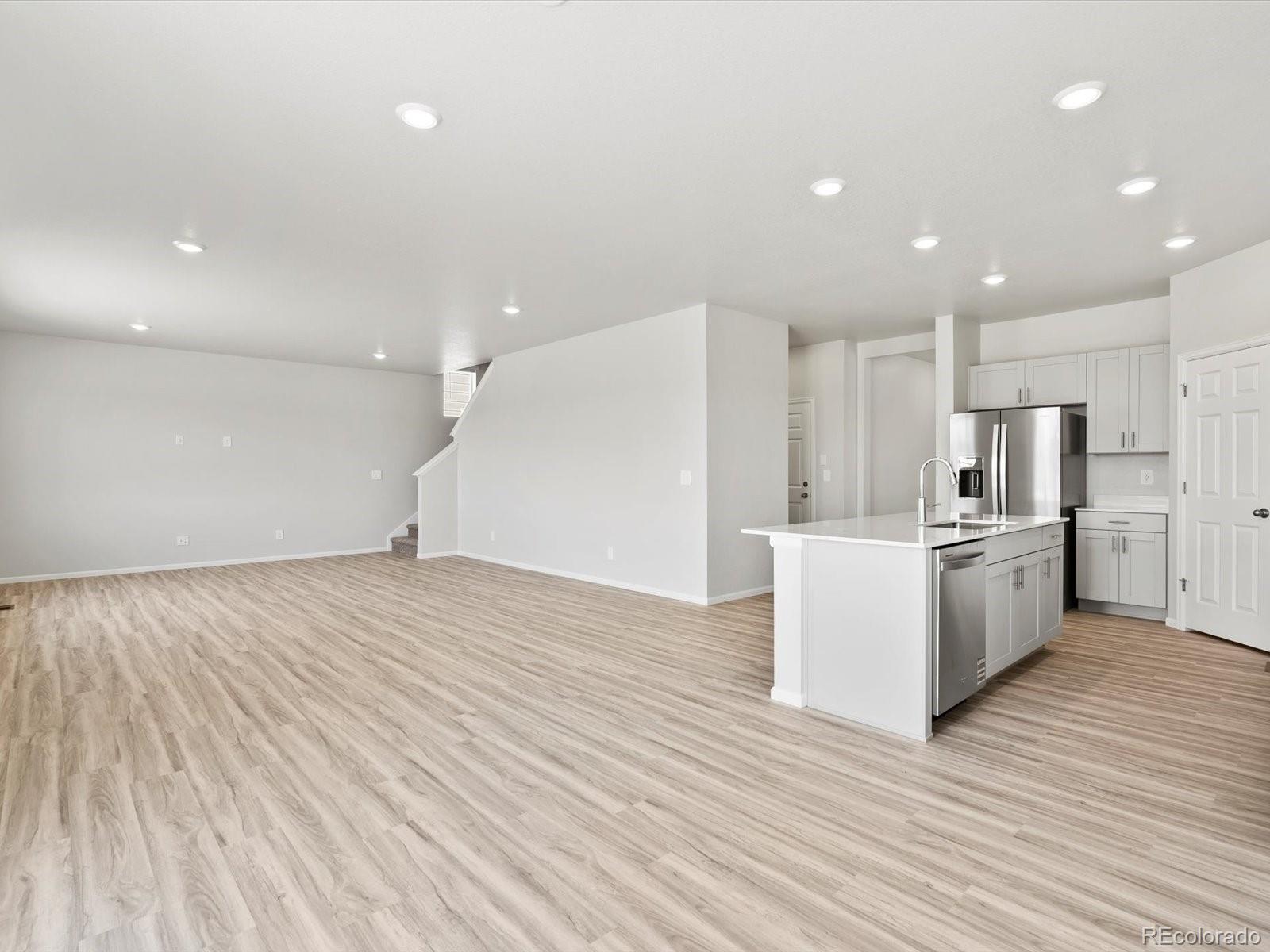 MLS Image #18 for 609  lost lake street,brighton, Colorado