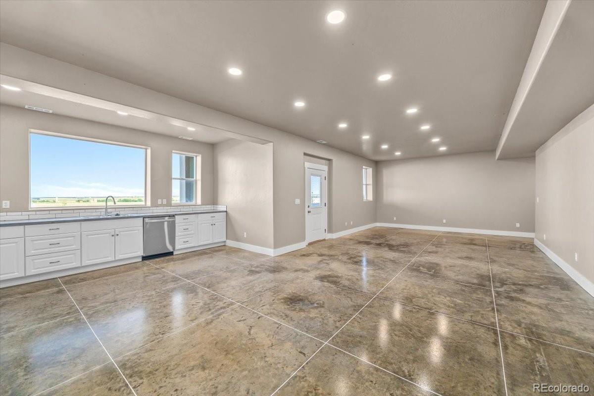 MLS Image #24 for 45425  wolf creek drive,bennett, Colorado