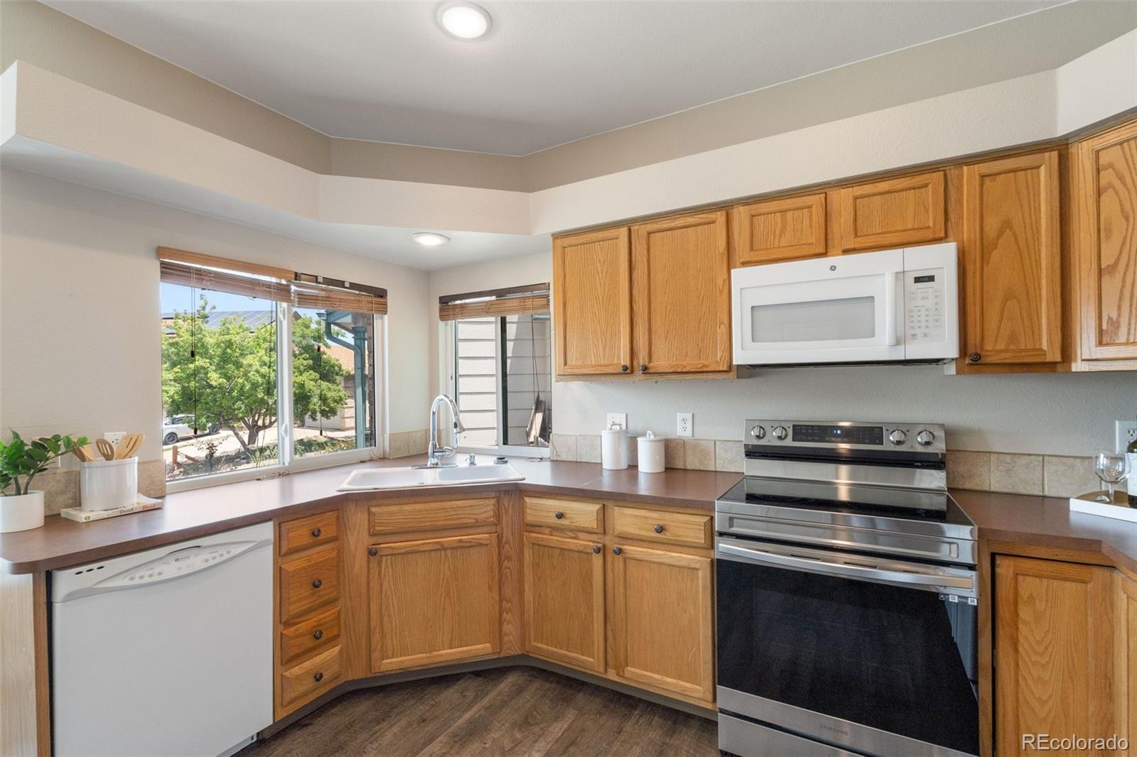 MLS Image #12 for 870  calliope court,colorado springs, Colorado