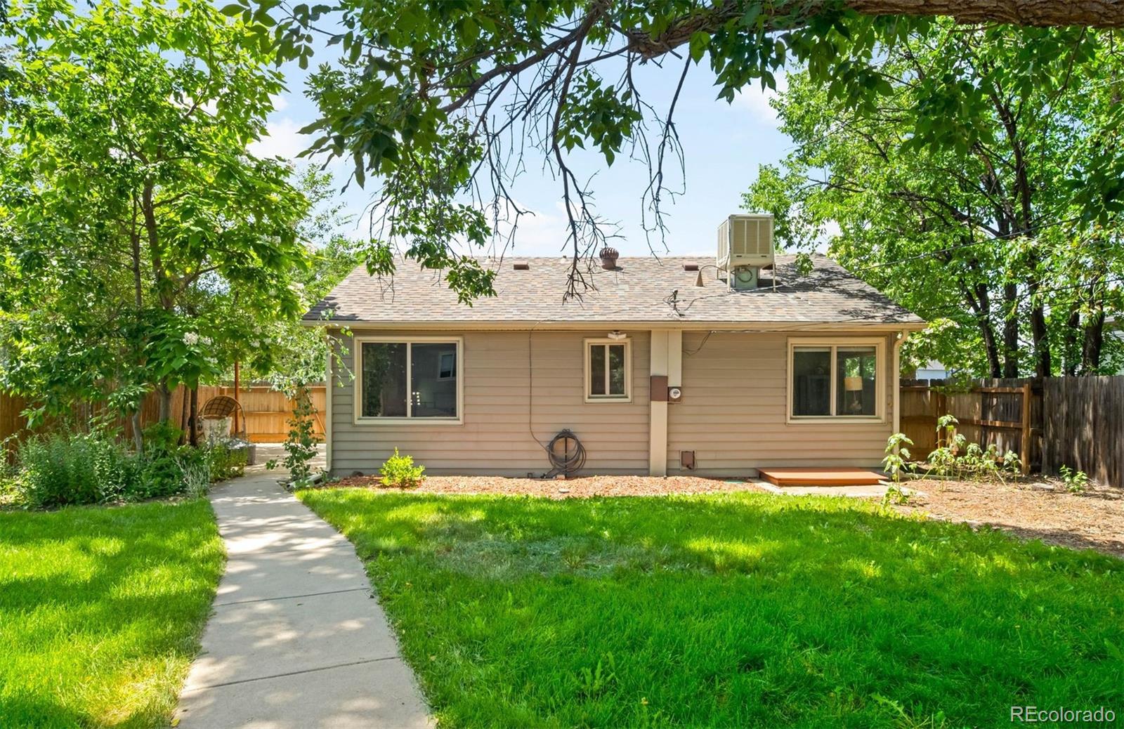 MLS Image #15 for 5584 s datura street,littleton, Colorado