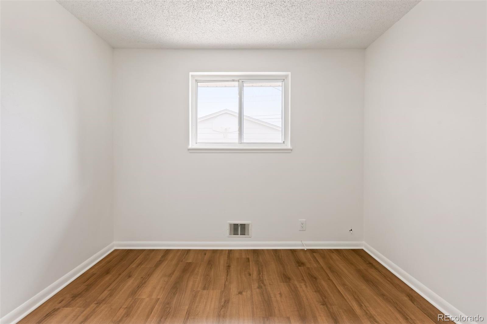 MLS Image #12 for 6951  leyden street,commerce city, Colorado