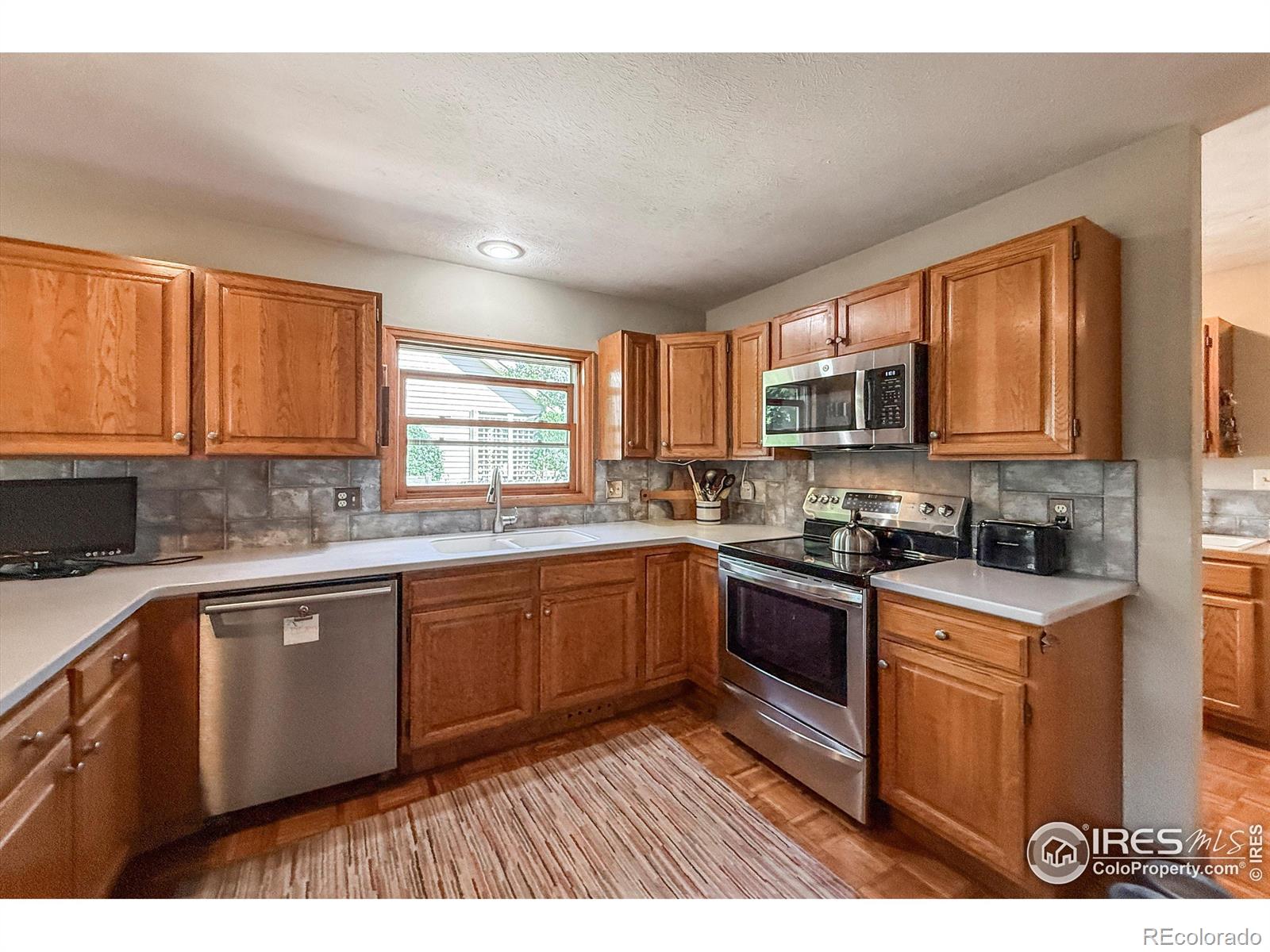 MLS Image #12 for 1943  etton drive,fort collins, Colorado