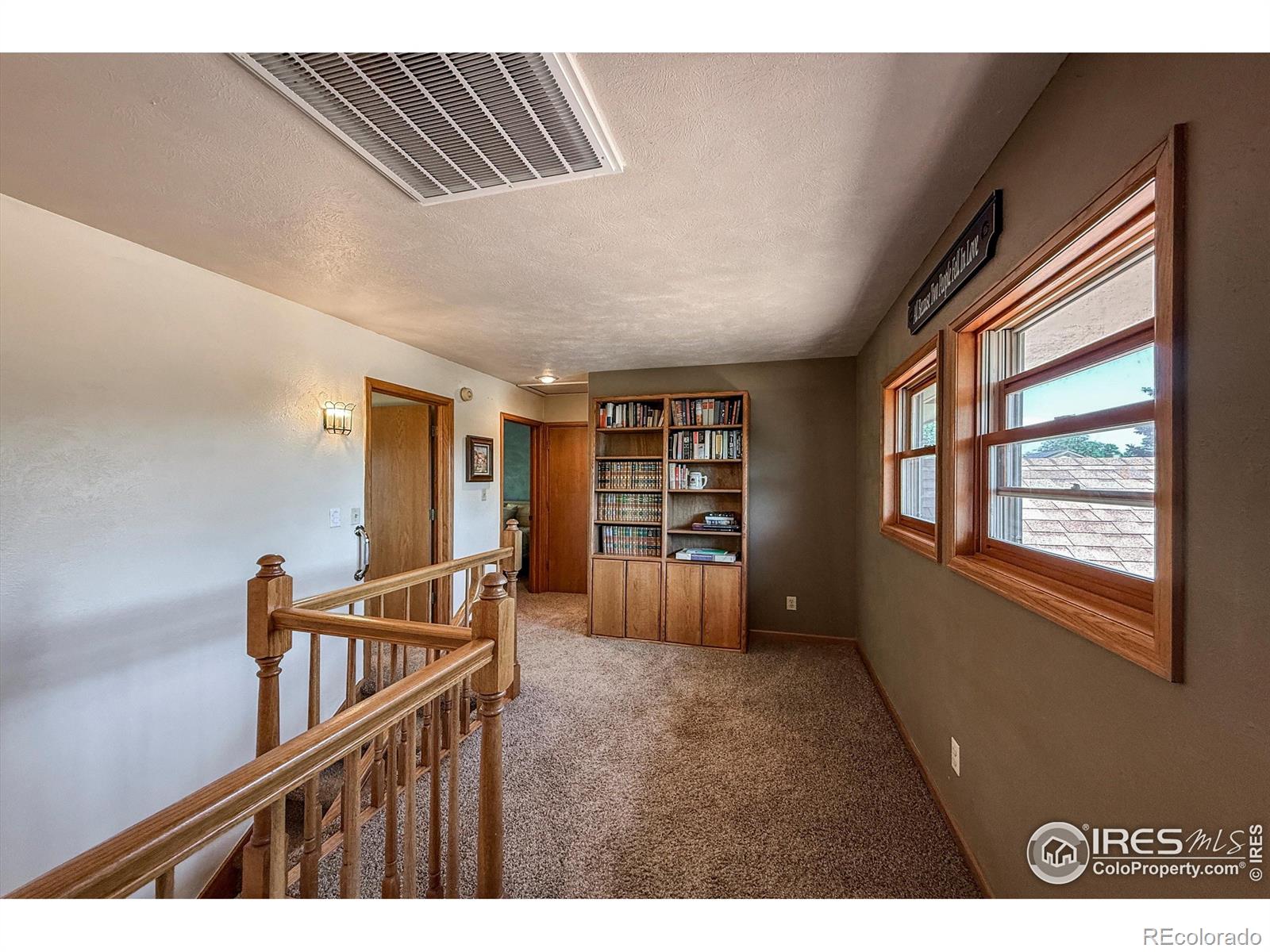 MLS Image #16 for 1943  etton drive,fort collins, Colorado