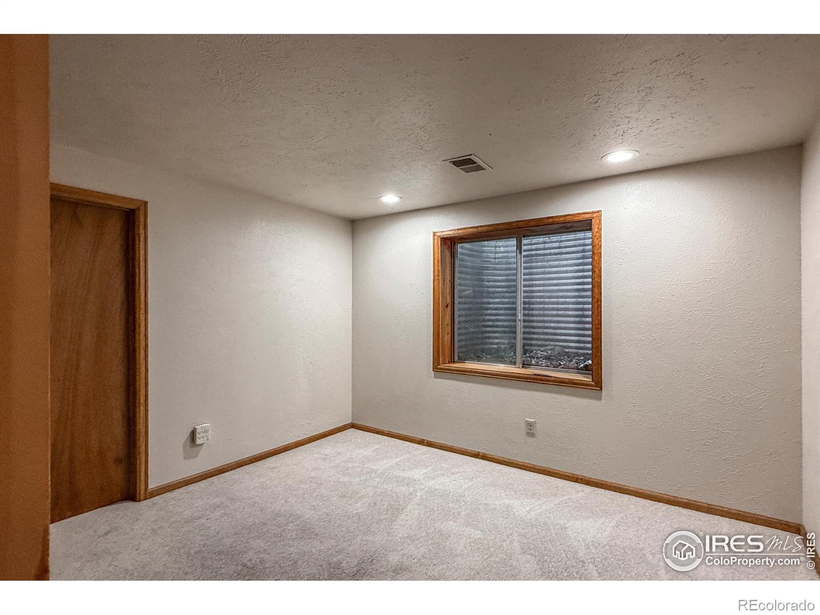 MLS Image #32 for 1943  etton drive,fort collins, Colorado