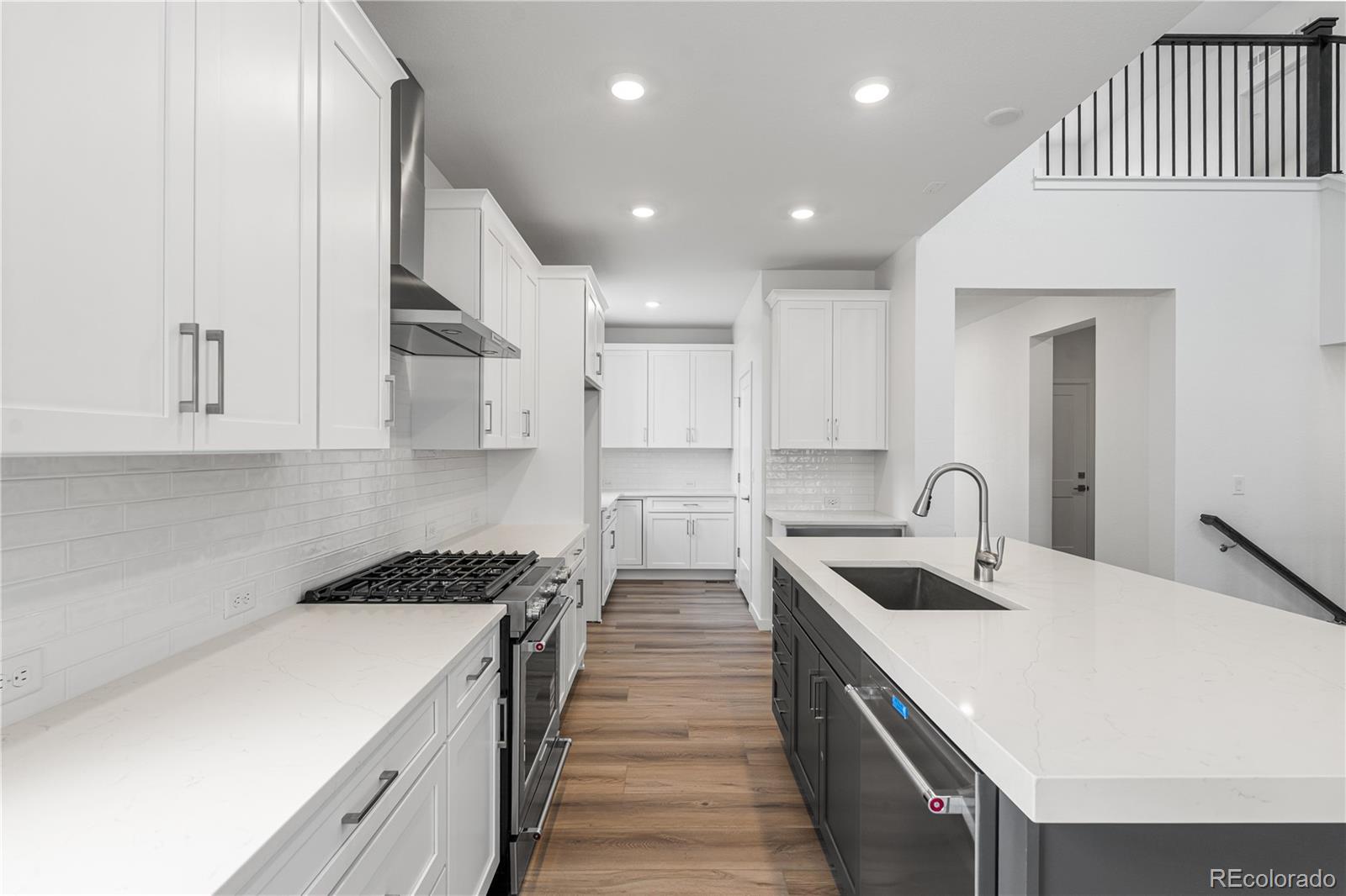 MLS Image #14 for 8863  springsong lane,littleton, Colorado