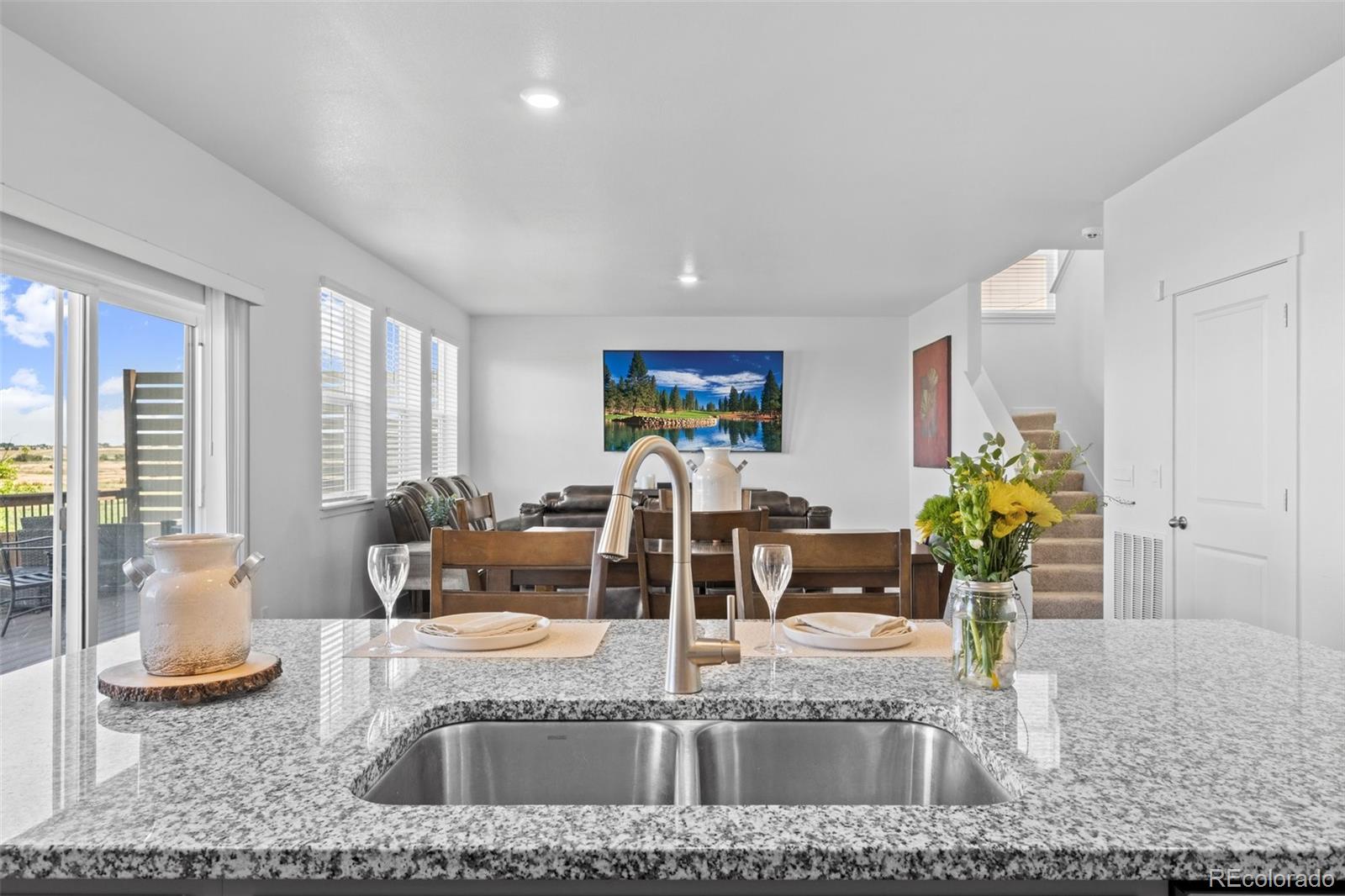 MLS Image #14 for 437  thrush place,johnstown, Colorado