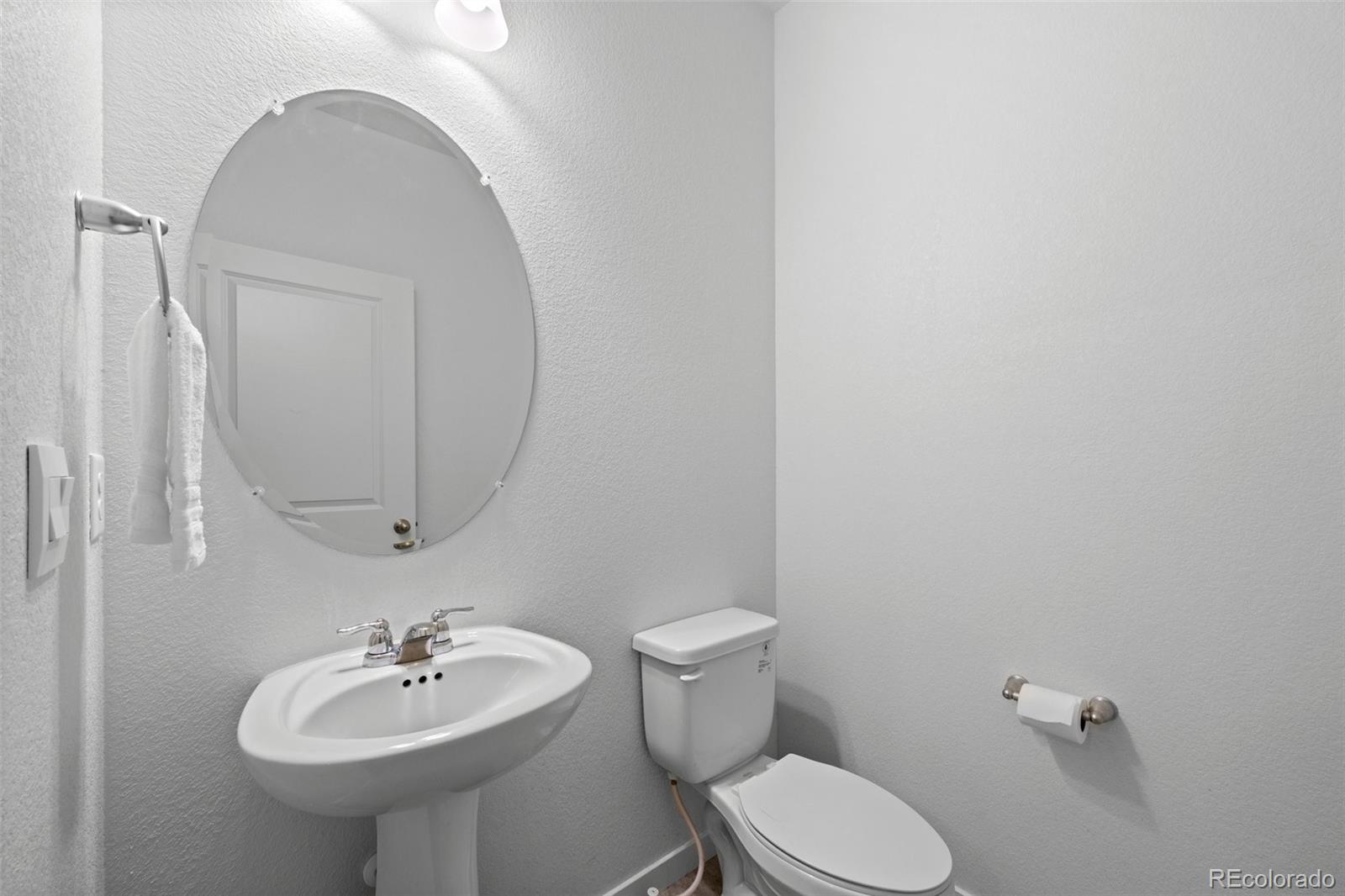 MLS Image #18 for 437  thrush place,johnstown, Colorado
