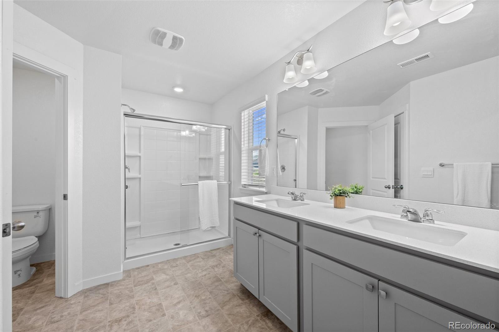 MLS Image #20 for 437  thrush place,johnstown, Colorado