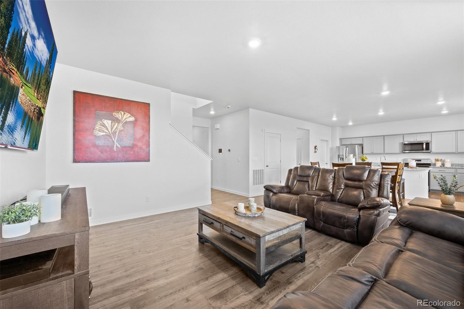 MLS Image #8 for 437  thrush place,johnstown, Colorado