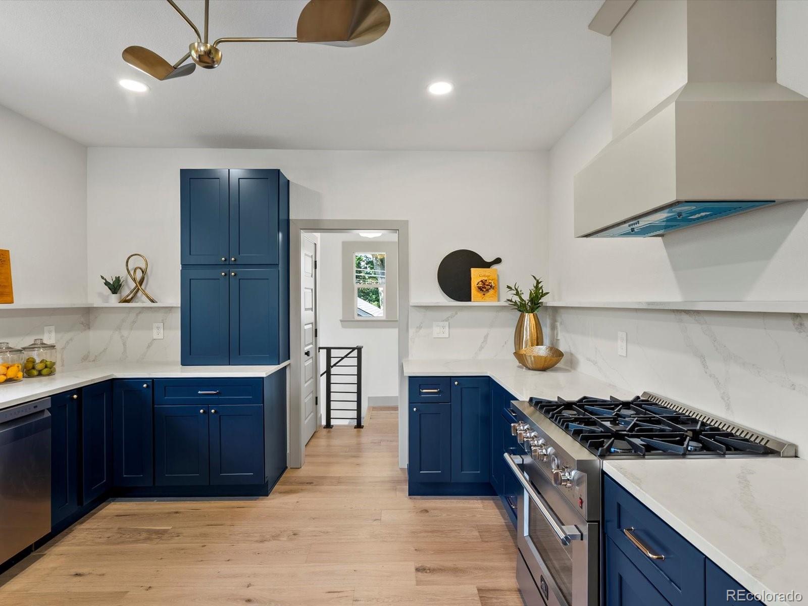 MLS Image #12 for 883 s downing street,denver, Colorado