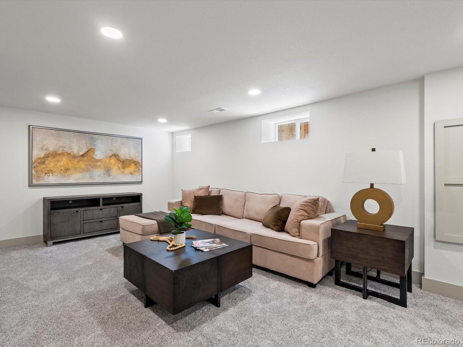 MLS Image #26 for 883 s downing street,denver, Colorado