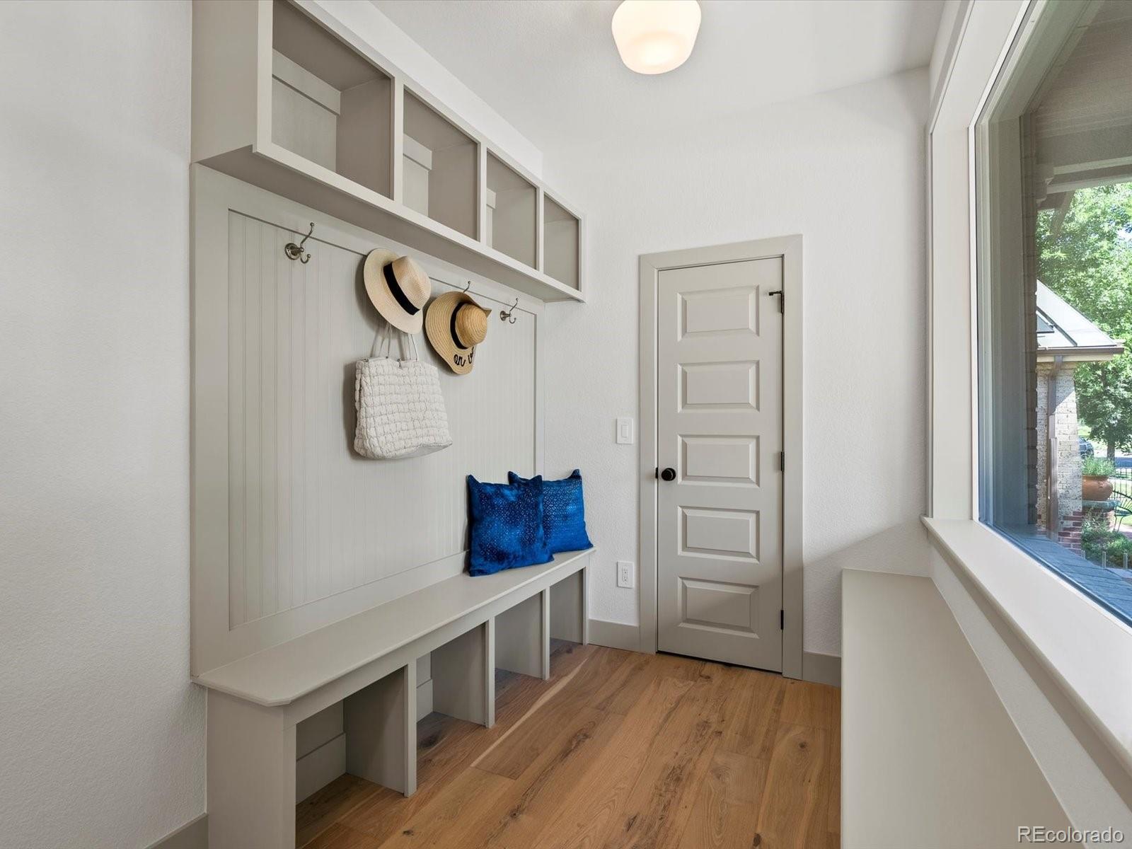 MLS Image #7 for 883 s downing street,denver, Colorado