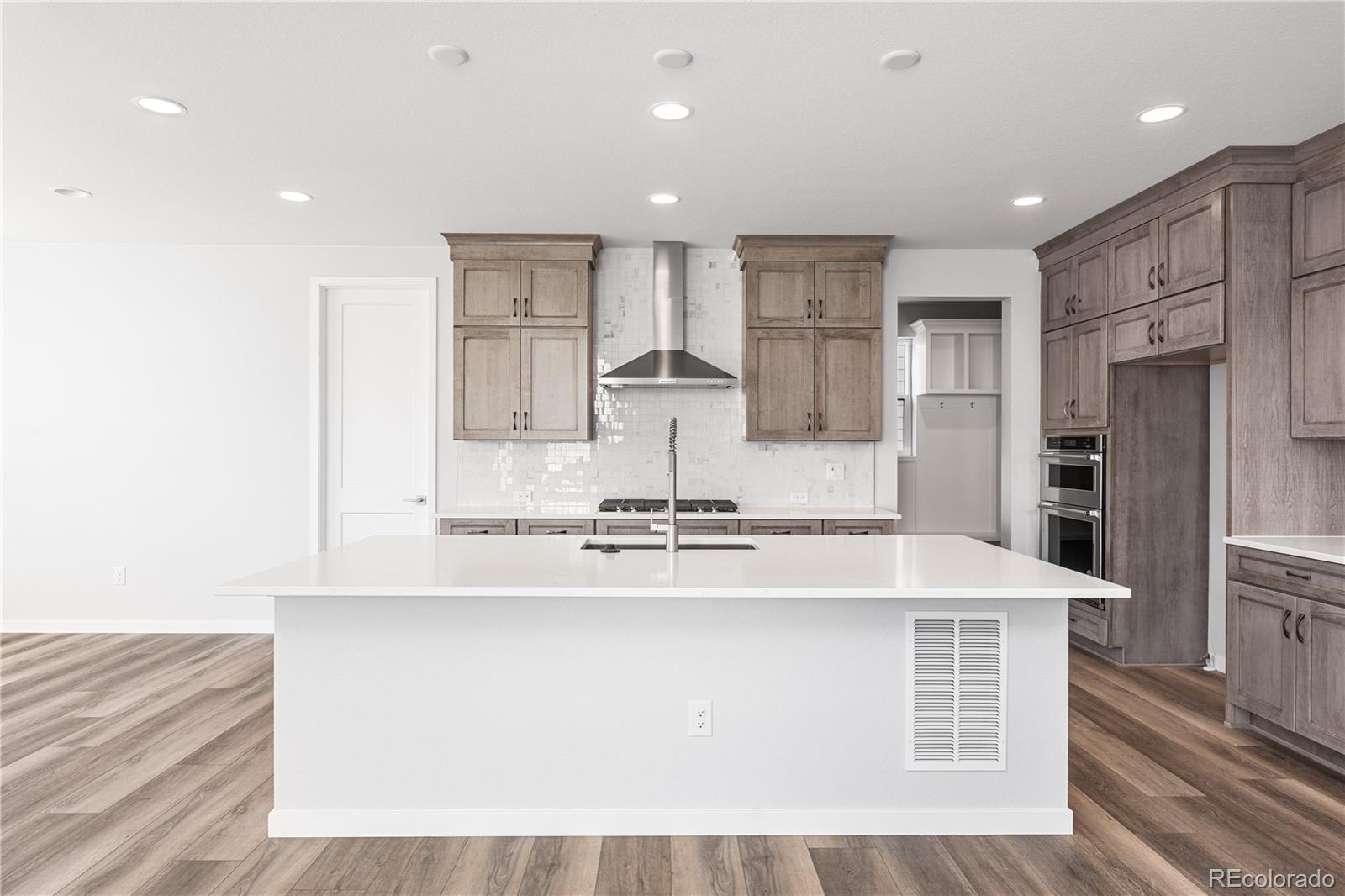 MLS Image #12 for 8858  moonshimmer trail,littleton, Colorado