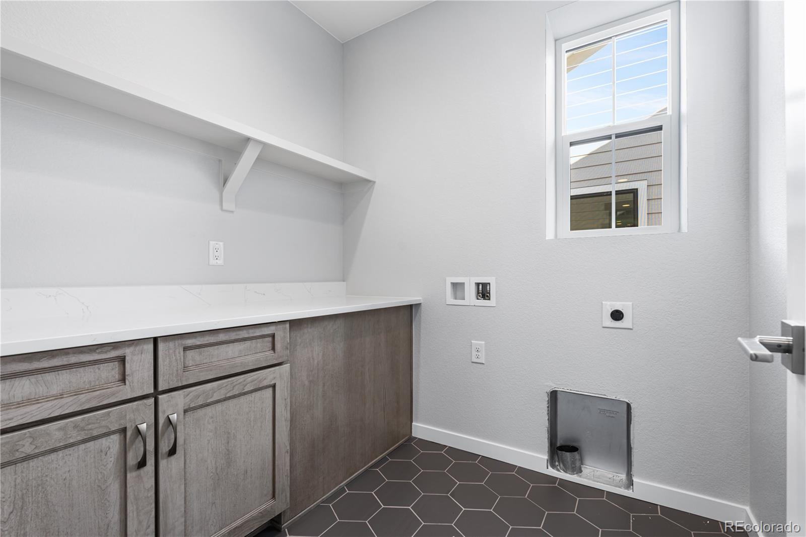MLS Image #14 for 8858  moonshimmer trail,littleton, Colorado