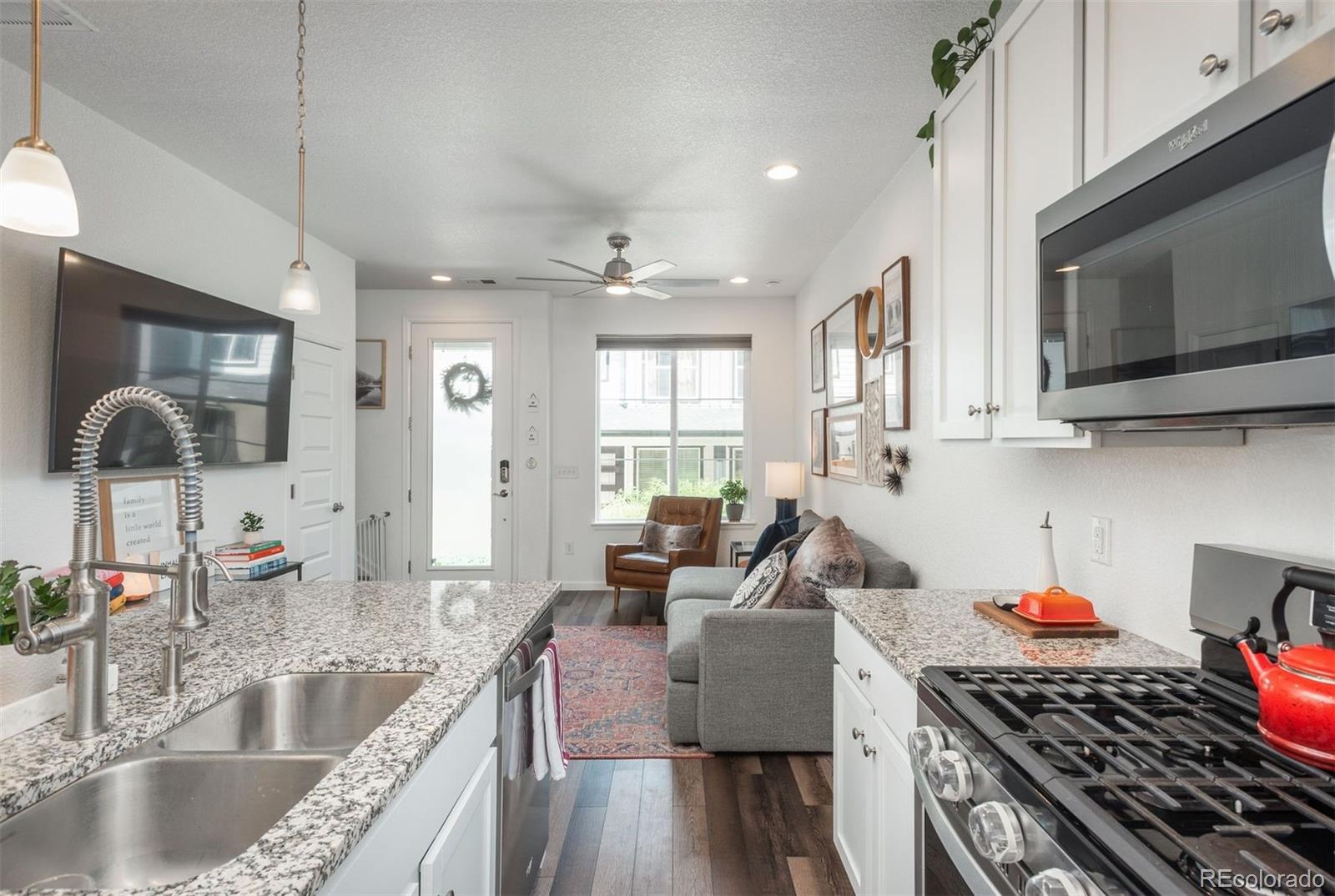 MLS Image #12 for 9250  garnett way,arvada, Colorado