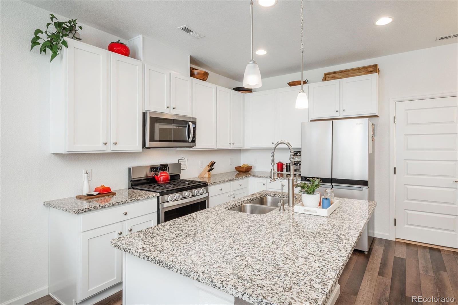 MLS Image #9 for 9250  garnett way,arvada, Colorado