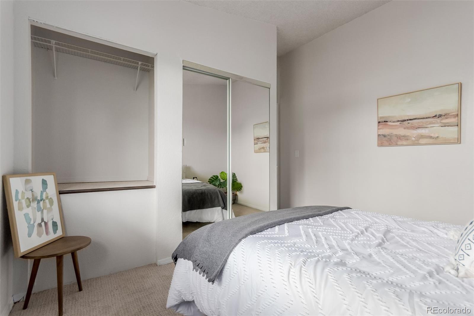 MLS Image #15 for 2620 s federal boulevard,denver, Colorado