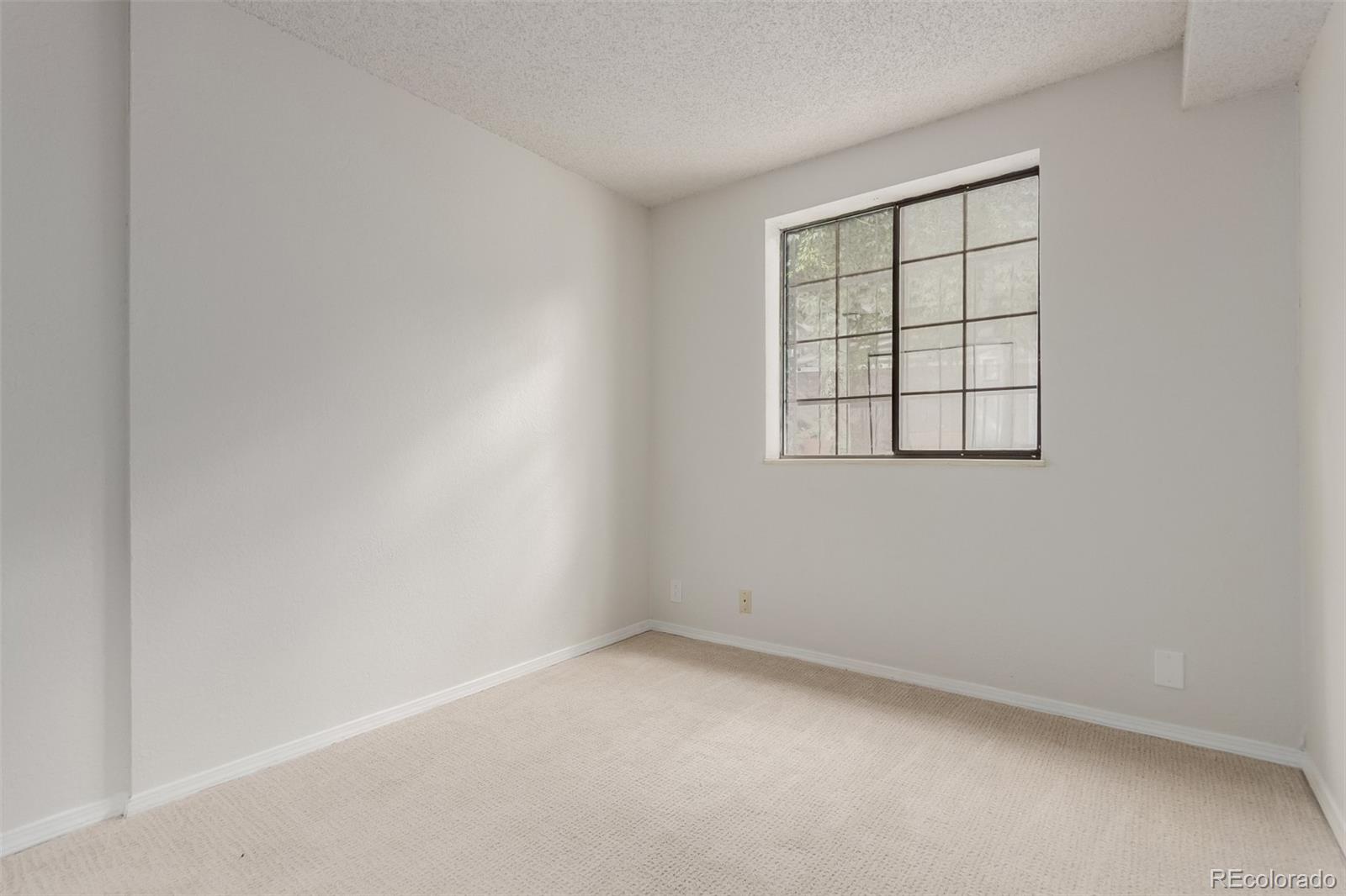 MLS Image #21 for 2620 s federal boulevard,denver, Colorado