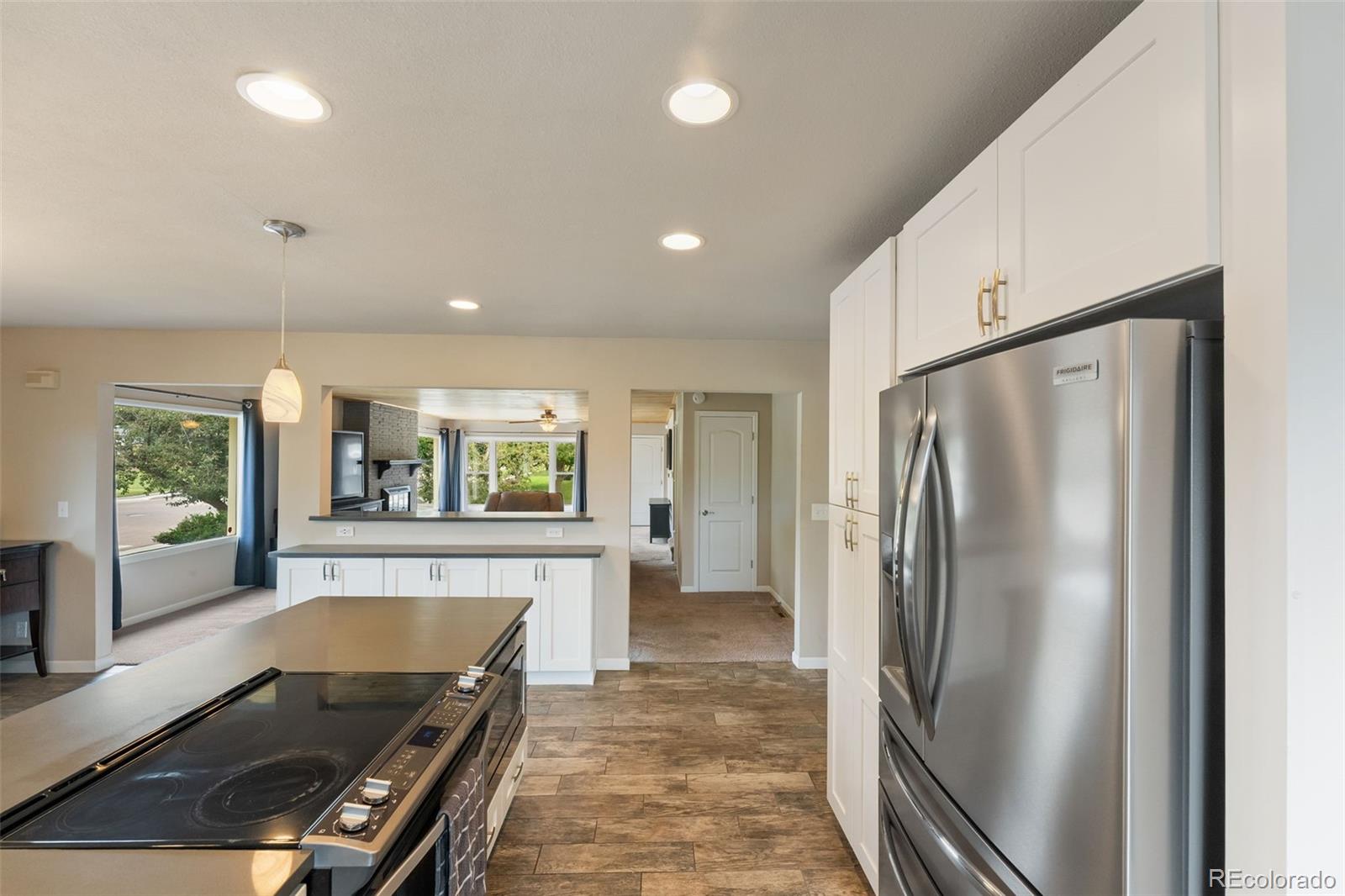 MLS Image #4 for 819  skyway boulevard,colorado springs, Colorado
