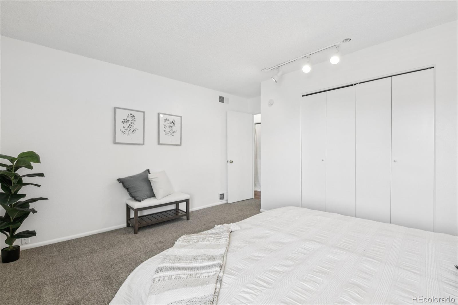 MLS Image #17 for 10001 e evans avenue,aurora, Colorado