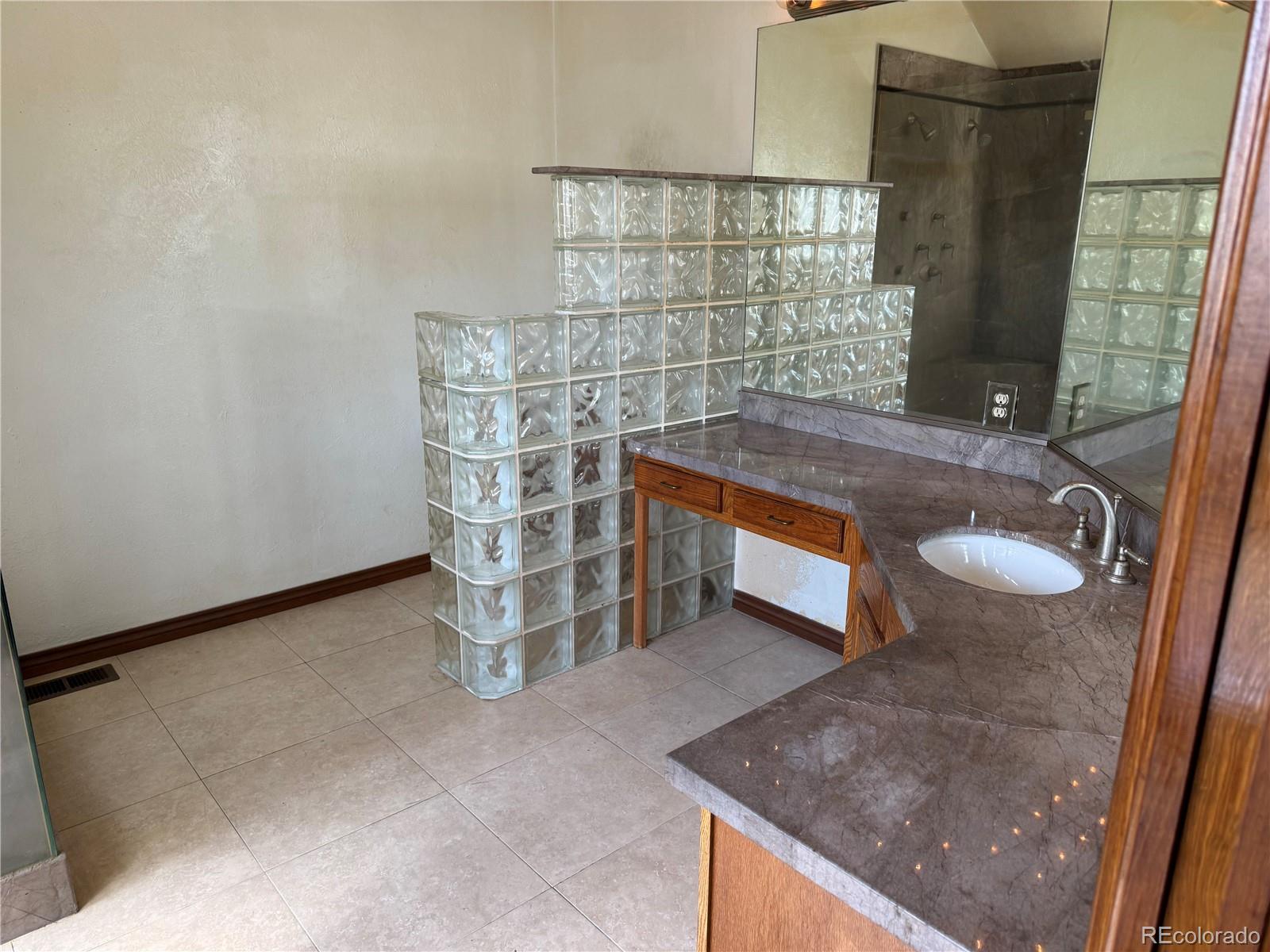 MLS Image #11 for 8778 w wesley place,lakewood, Colorado
