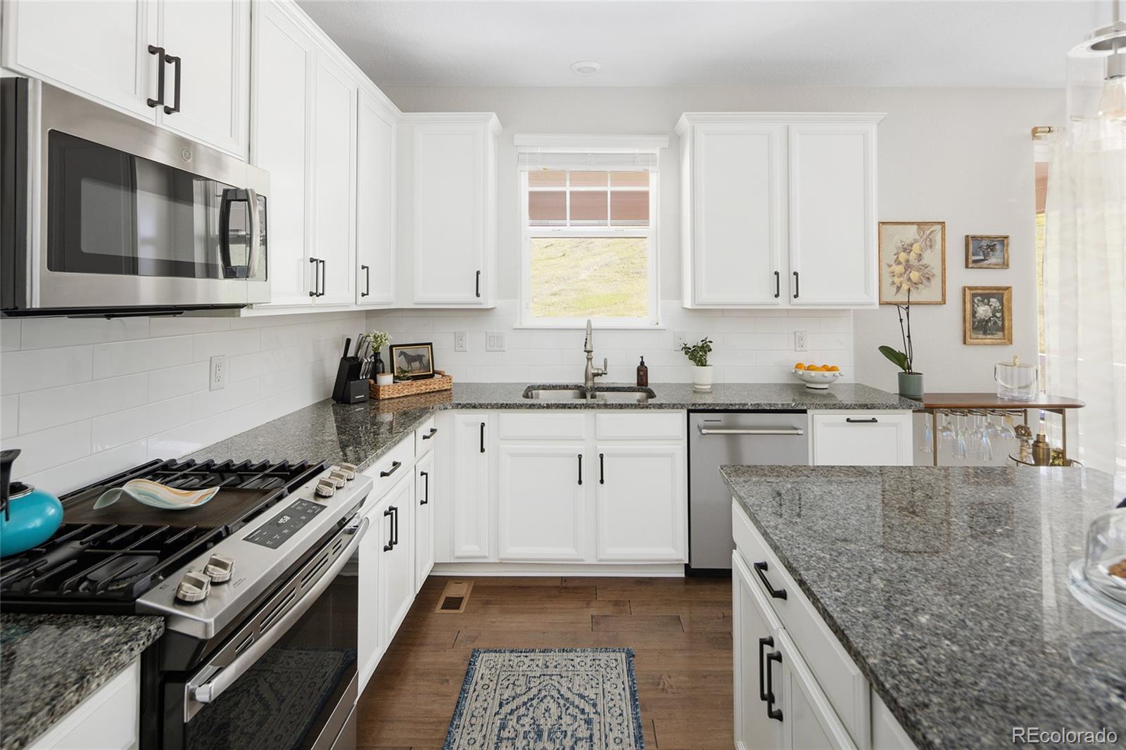MLS Image #8 for 18992 w 84th avenue,arvada, Colorado
