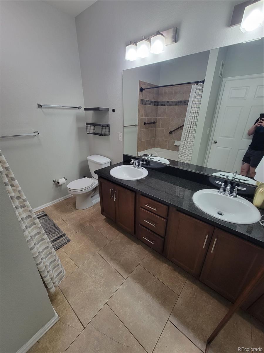 MLS Image #10 for 9637 e 5th ,denver, Colorado