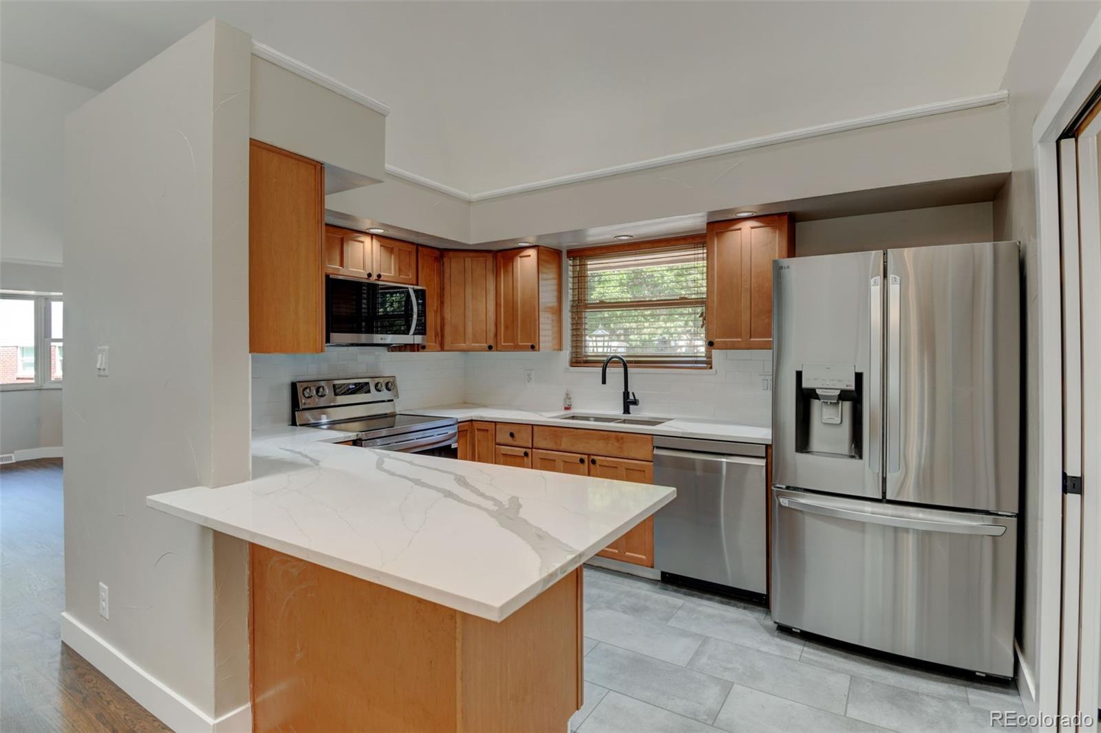 MLS Image #14 for 3272 s oneida way,denver, Colorado