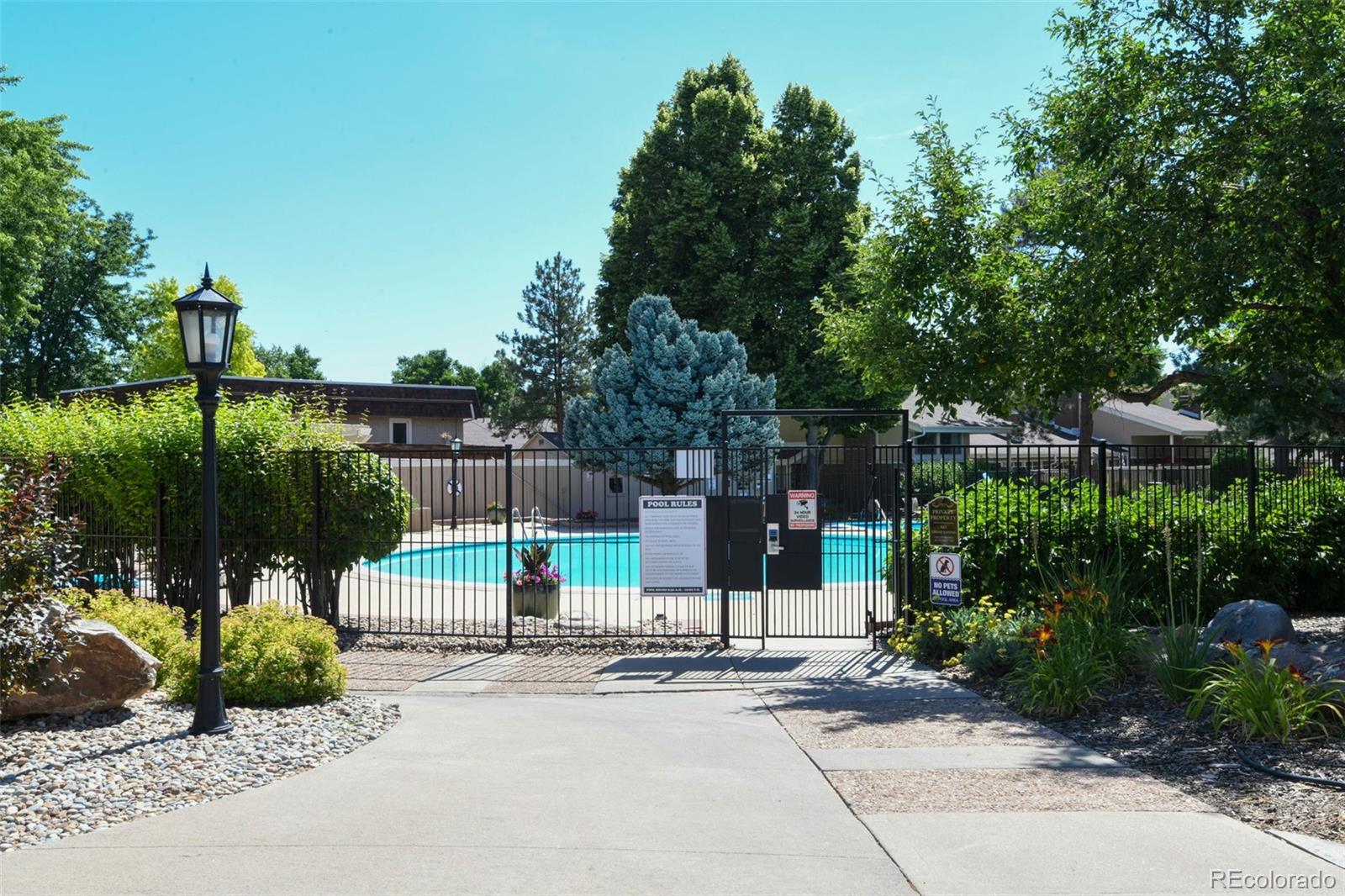 MLS Image #39 for 3272 s oneida way,denver, Colorado