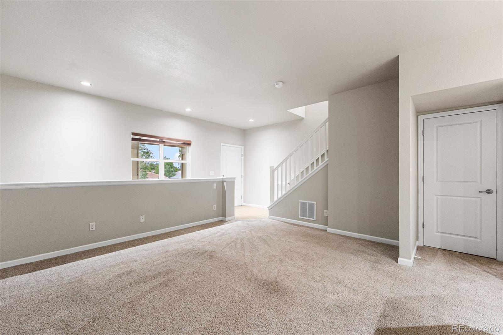 MLS Image #15 for 778 s leyden street,denver, Colorado