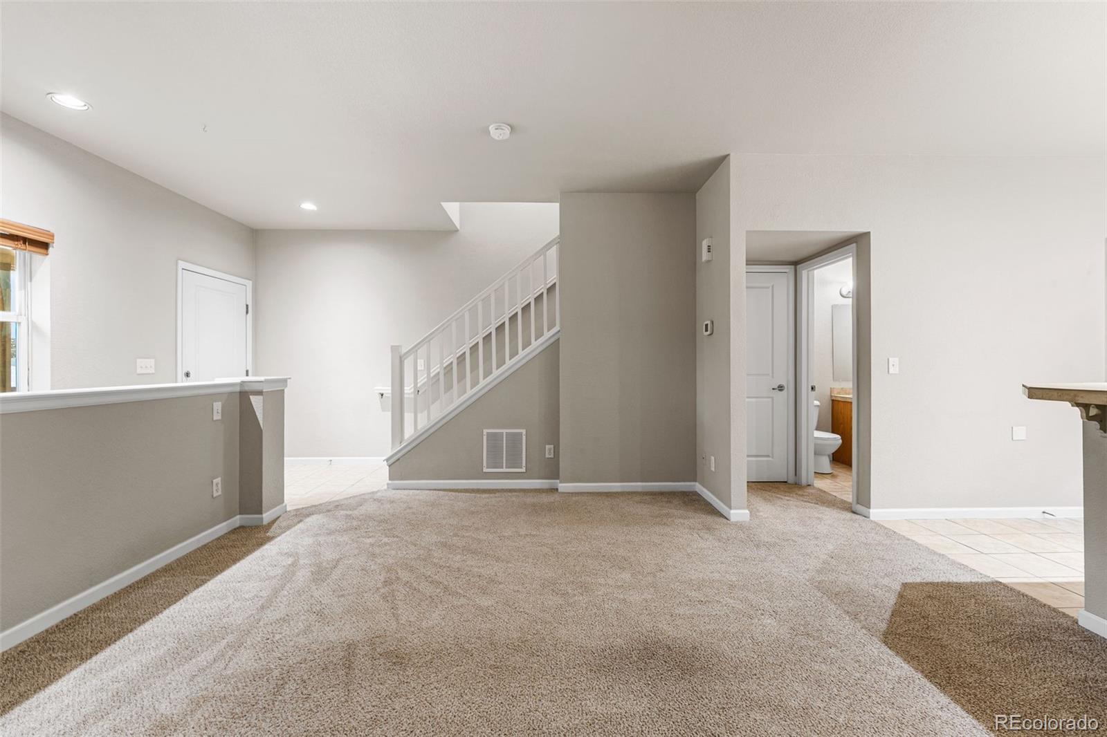 MLS Image #18 for 778 s leyden street,denver, Colorado