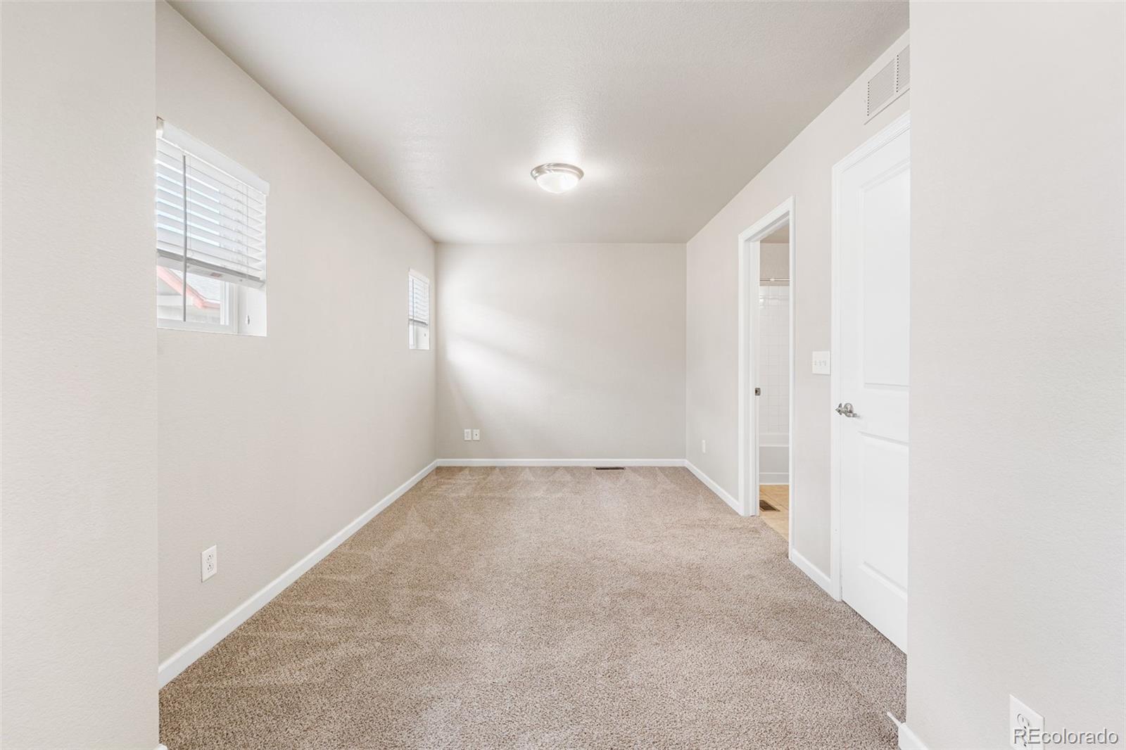 MLS Image #21 for 778 s leyden street,denver, Colorado
