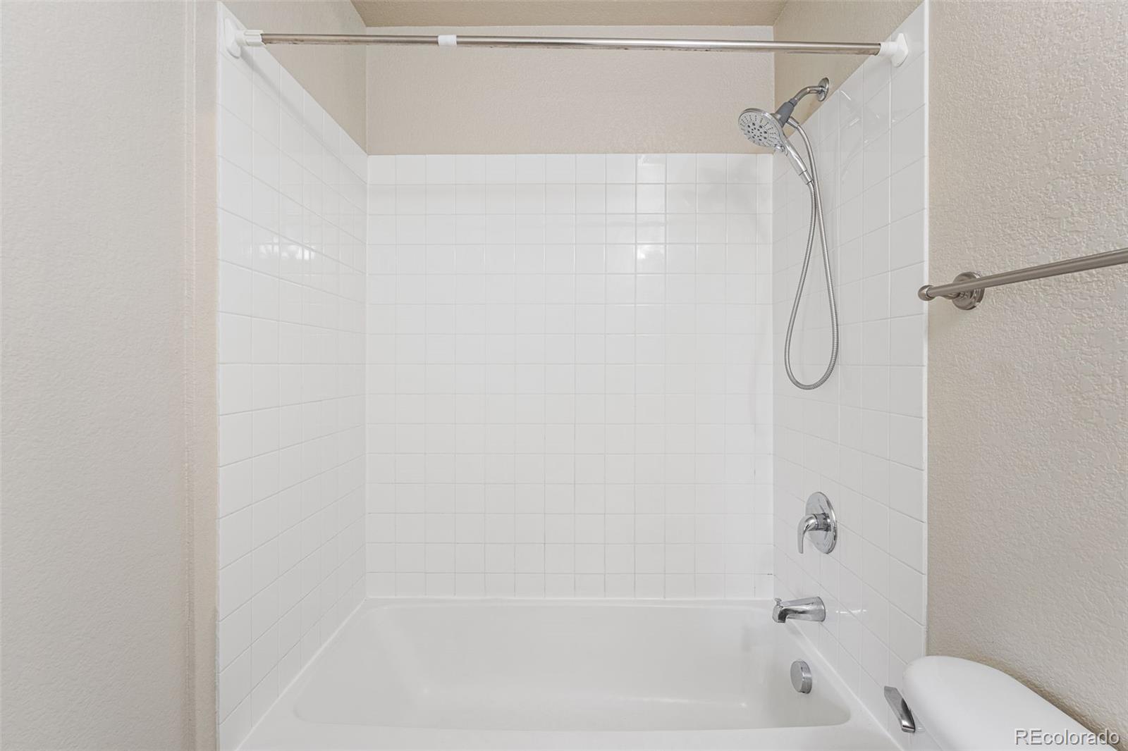MLS Image #23 for 778 s leyden street,denver, Colorado