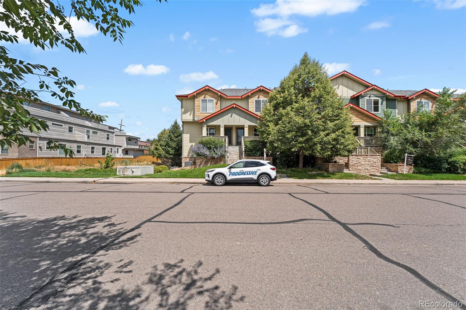 MLS Image #32 for 778 s leyden street,denver, Colorado