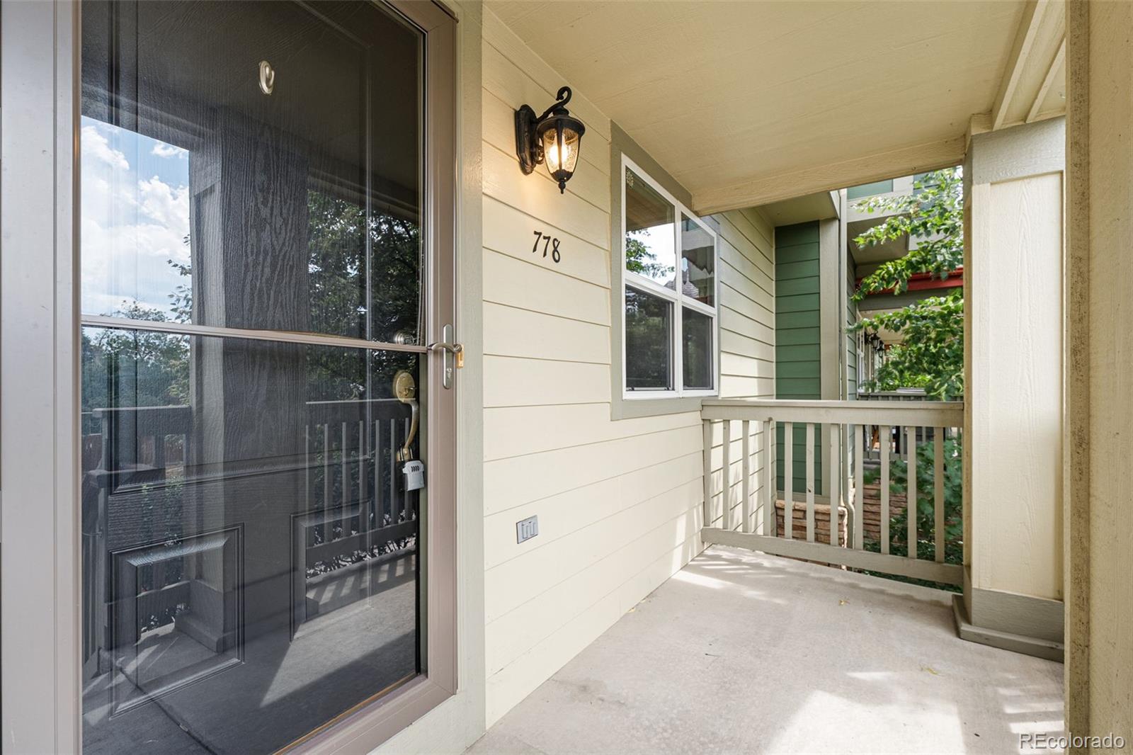 MLS Image #4 for 778 s leyden street,denver, Colorado