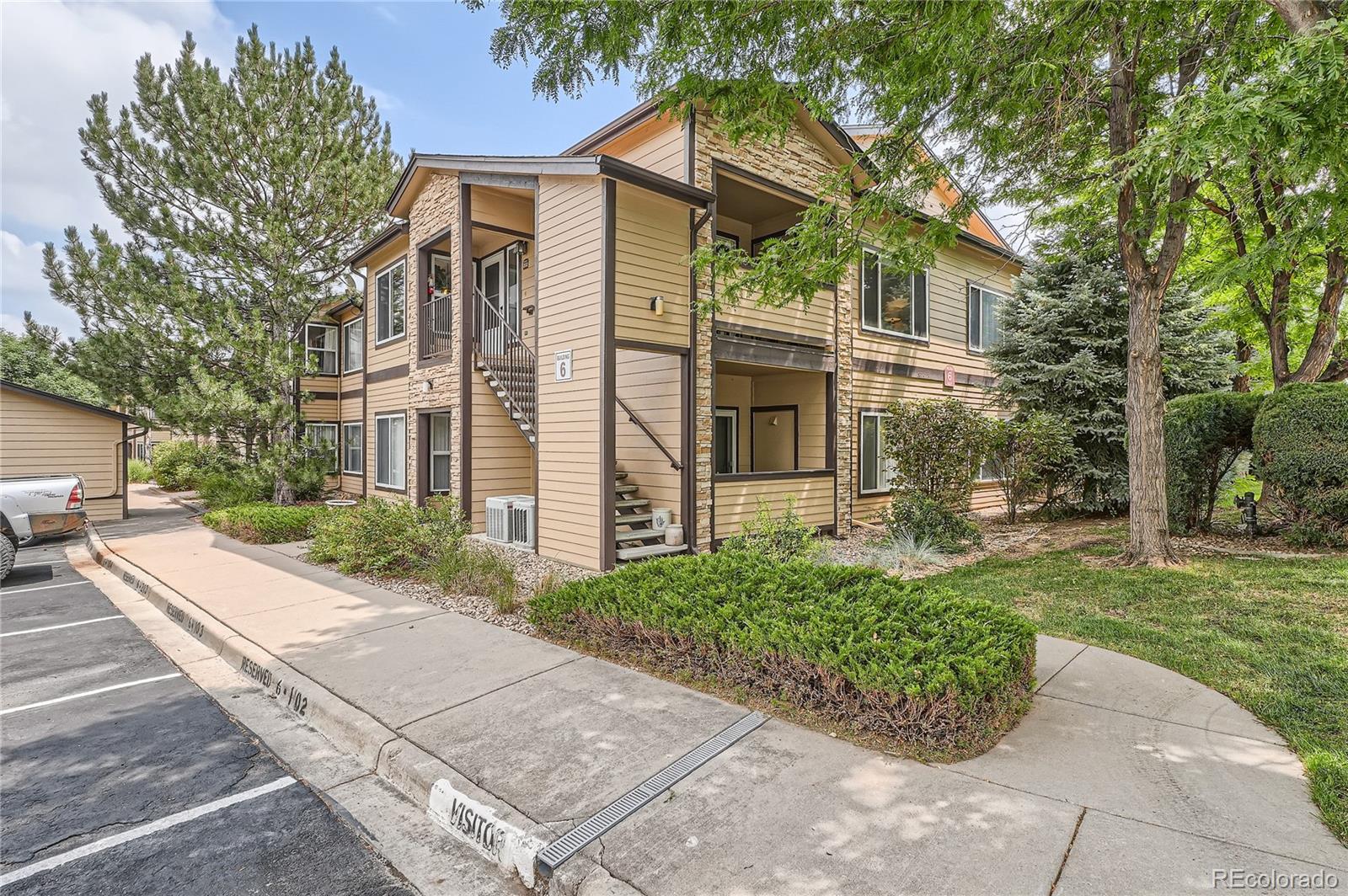 MLS Image #8 for 4875 s balsam way,littleton, Colorado