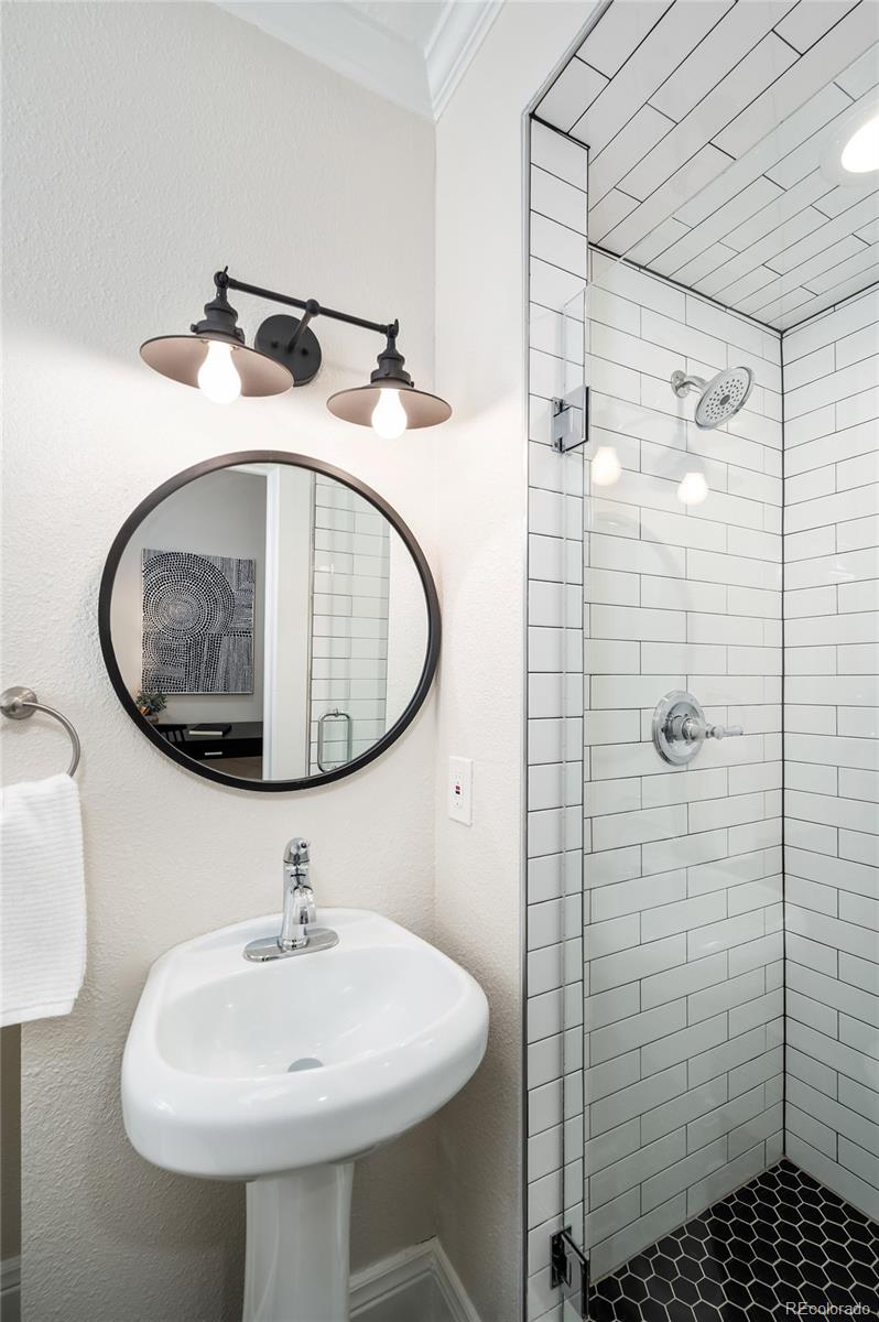 MLS Image #25 for 1550 n ogden street,denver, Colorado