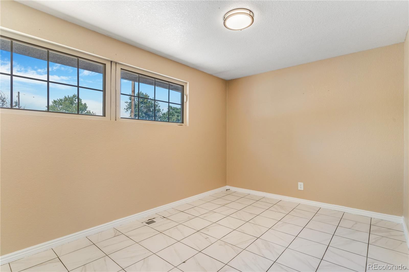 MLS Image #6 for 6560  porter way,commerce city, Colorado