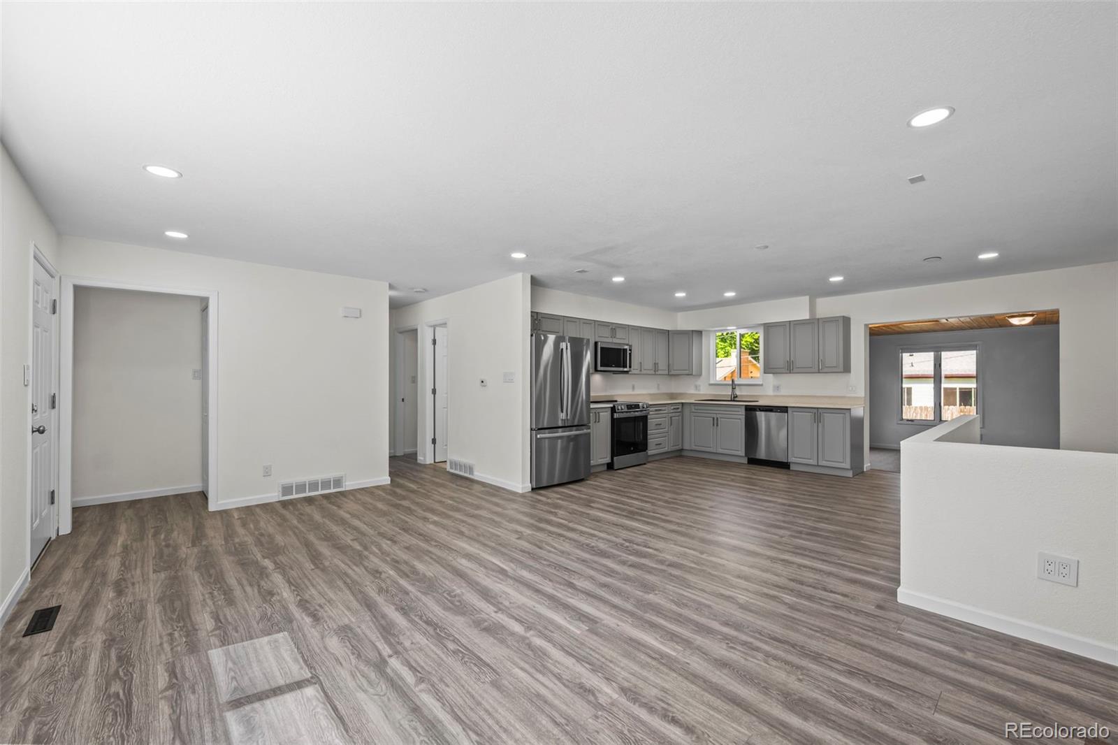 MLS Image #4 for 1035  iris street,broomfield, Colorado