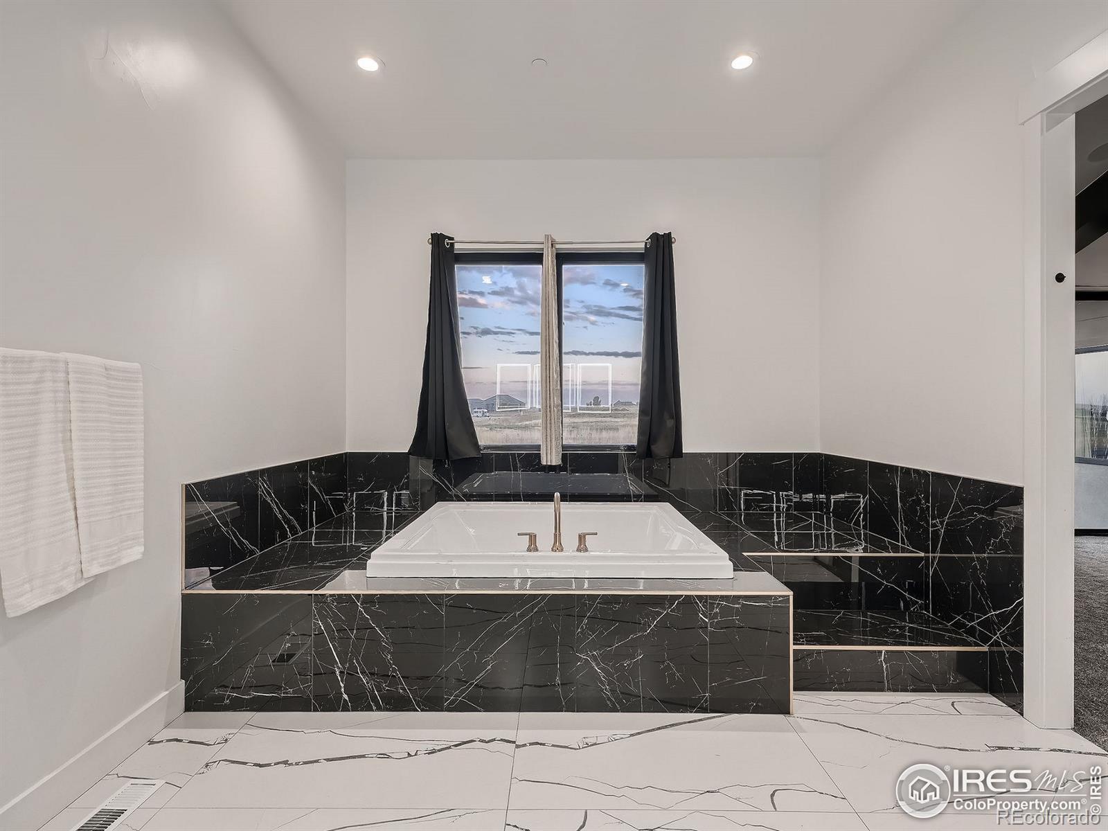 MLS Image #14 for 29780 e 162nd avenue,brighton, Colorado