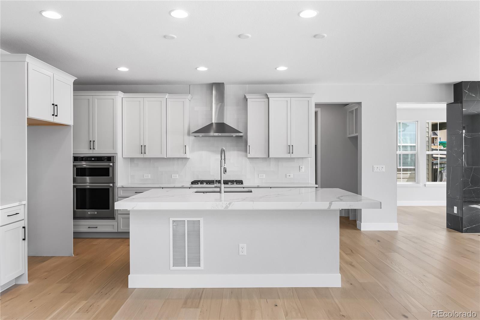 MLS Image #10 for 6683  bridle creek point,castle pines, Colorado