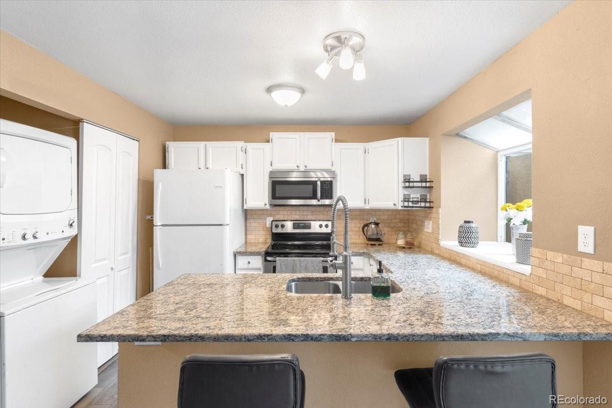MLS Image #4 for 18131 e arizona avenue b,aurora, Colorado
