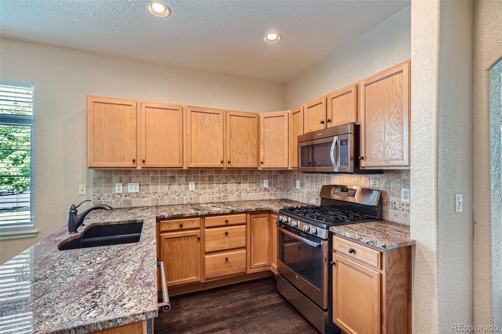 MLS Image #9 for 13872  legend way,broomfield, Colorado